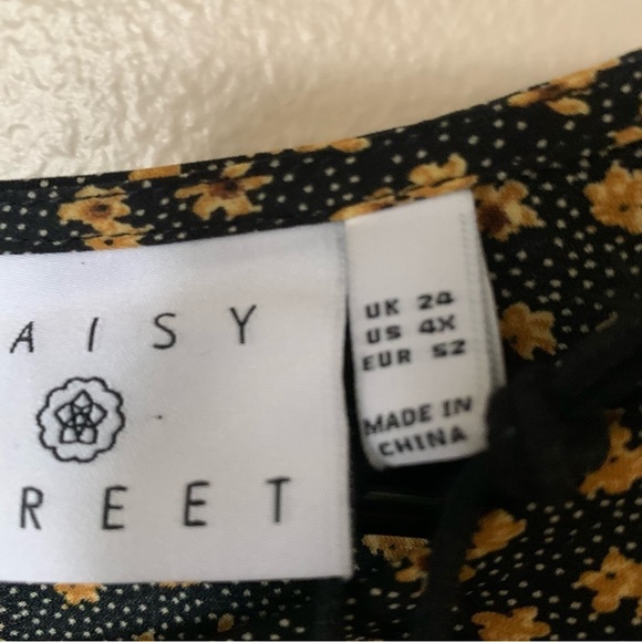 NWT Daisy Street Long-sleeve Ruffle Mini Dress Ditsy Floral Size 4X - Picture 13 of 15